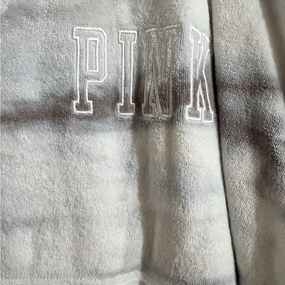 PINK Victoria’s Secret Sweatshirt Medium Varsity Terry V-Neck - Picture 3 of 7